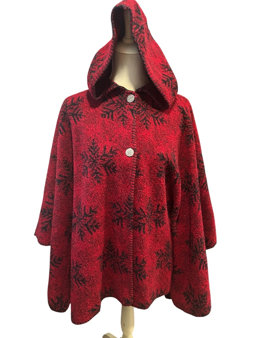Vermont Country Store Red Hooded Snowflake Wool-Blend Poncho